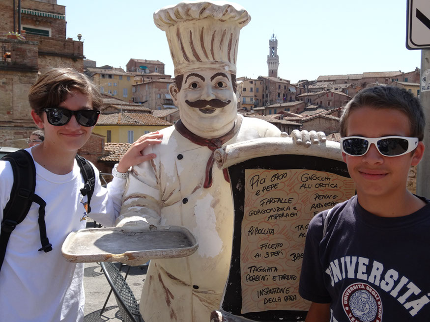 03 51 Javier and brother Alexander Davila-Wollheim