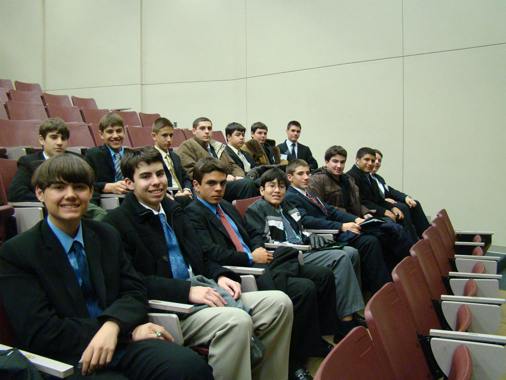 03. Belen MUN Delegation at MSUMUN