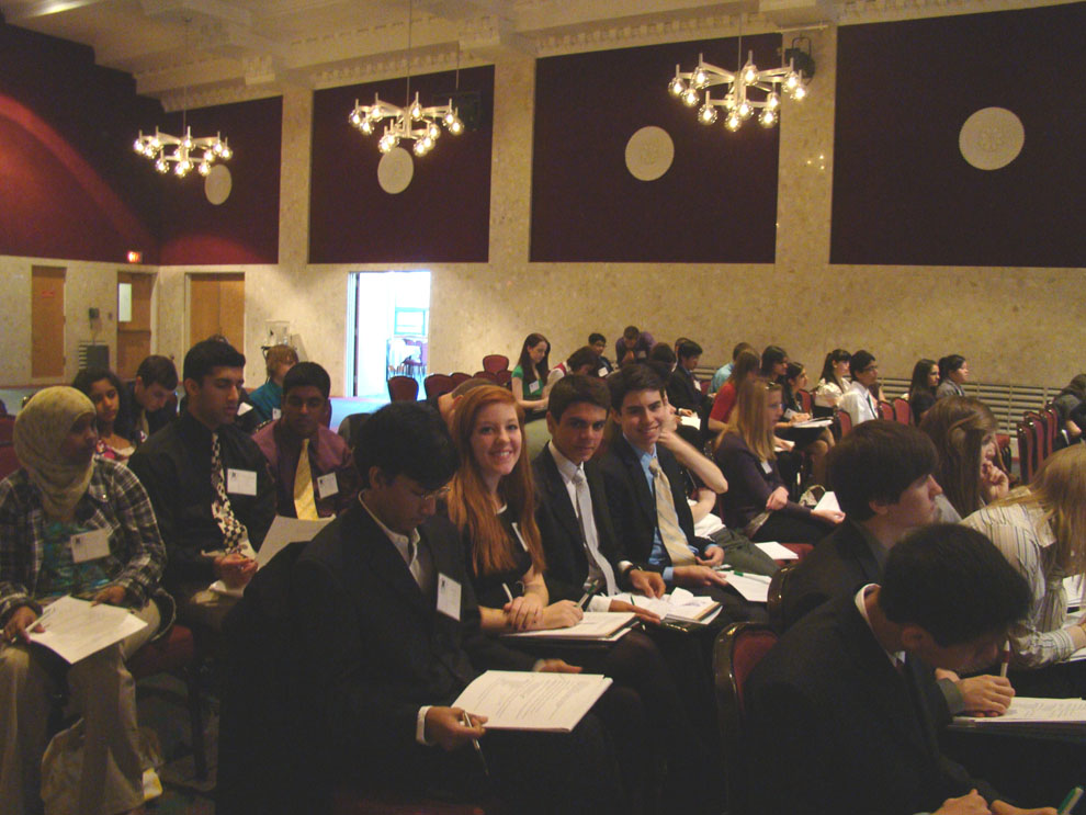 08. Julian Bruna and Alejandro De los Santos in committee