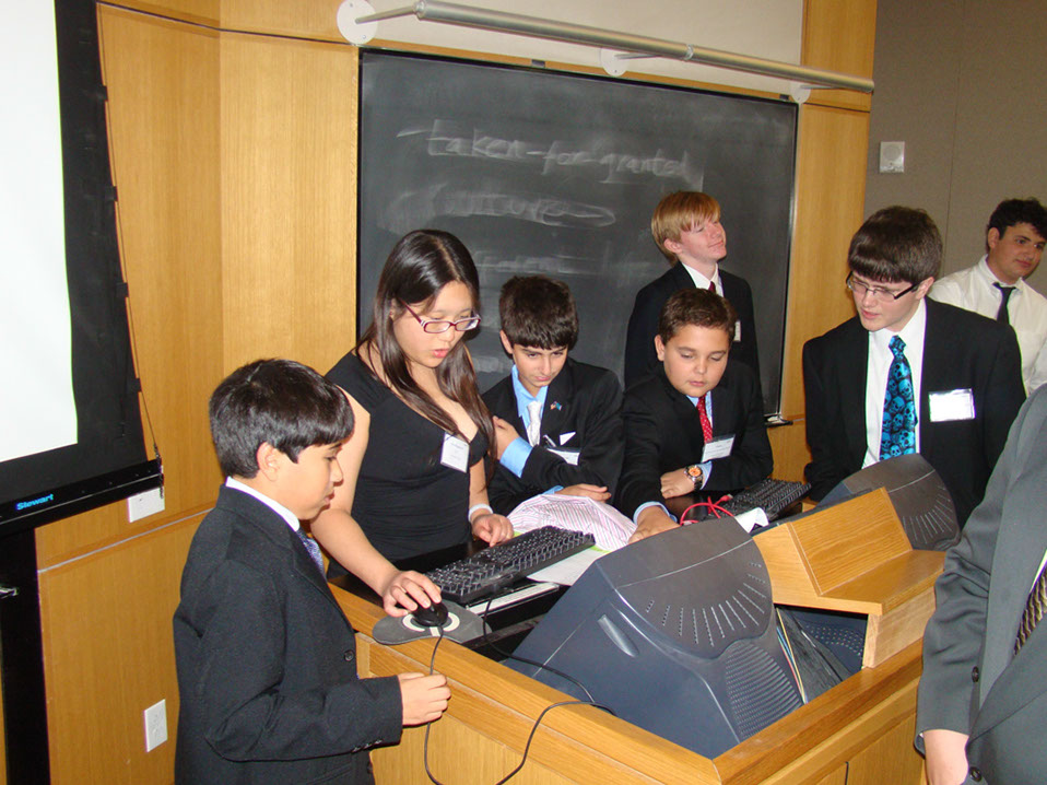 %_tempFileName5.91%20Nick%20Munoz,%20Daniel%20Romero,%20and%20Edward%20Briscoe%20work%20with%20the%20Chair%20regarding%20their%20resolution%